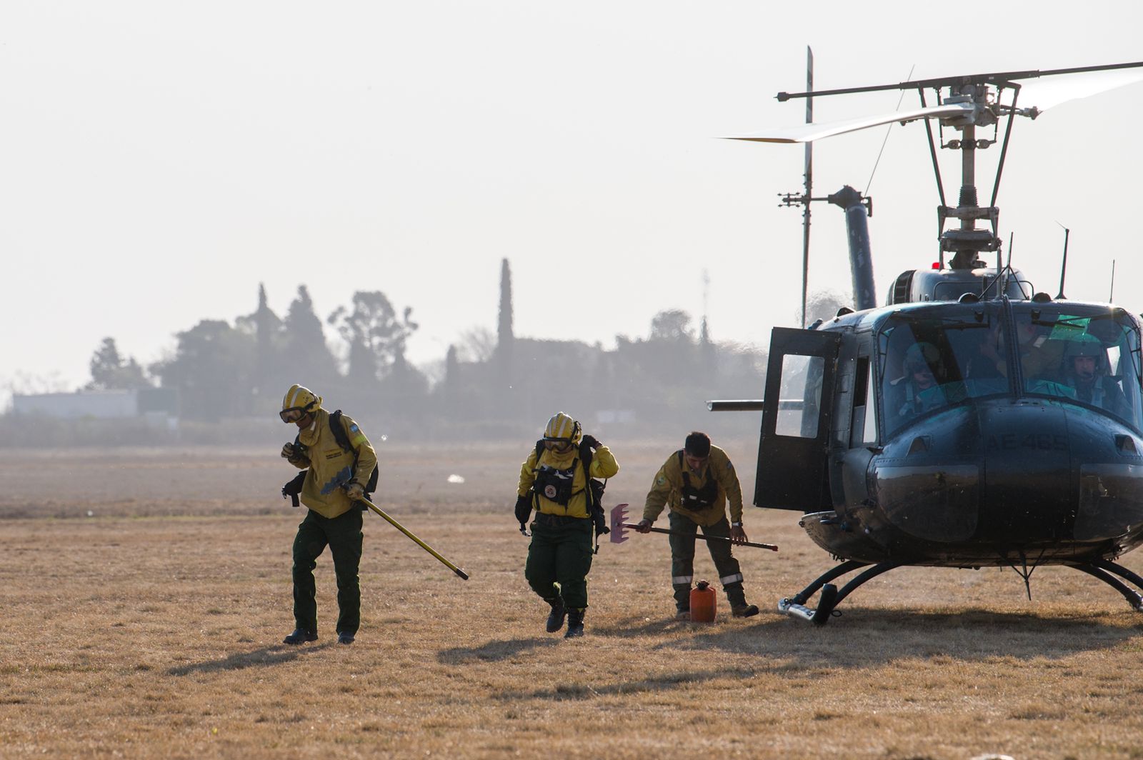 Se Suman Brigadistas De Las Fuerzas Armadas Para Combatir El Fuego En