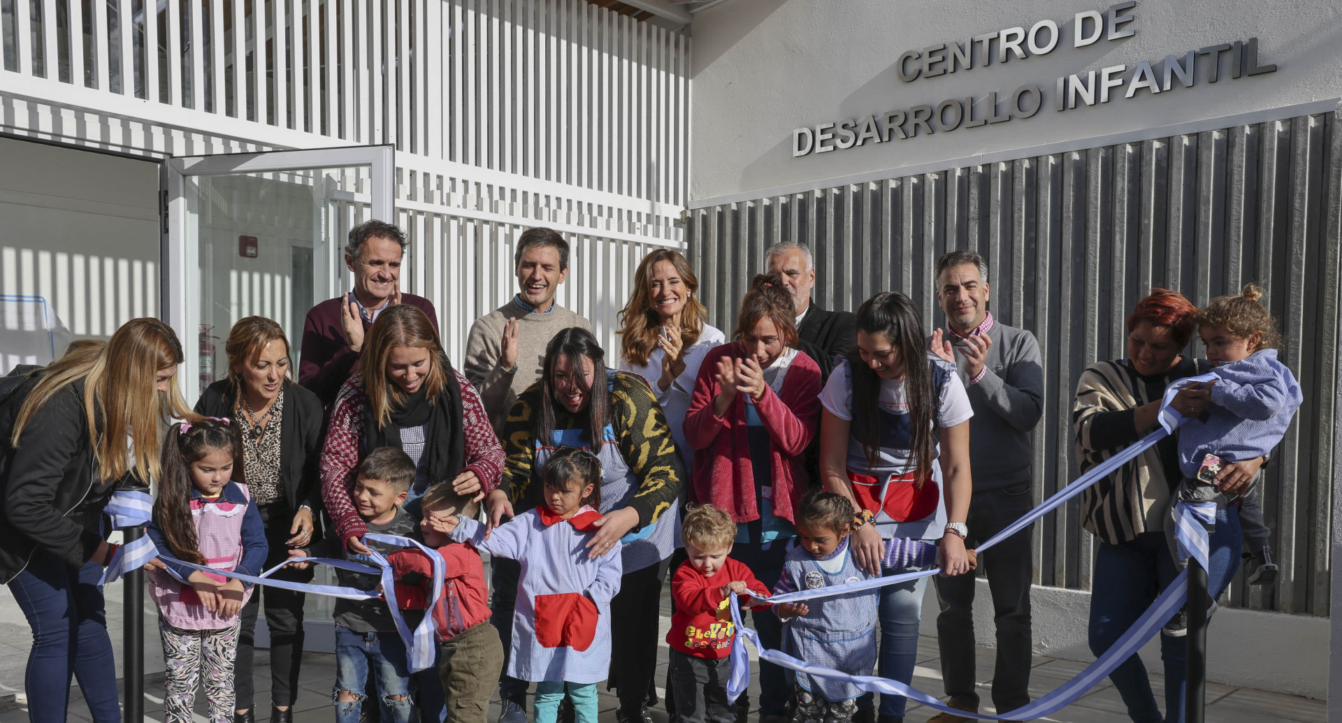 En San Vicente Katopodis Y Tolosa Paz Inauguraron Un Nuevo Centro De