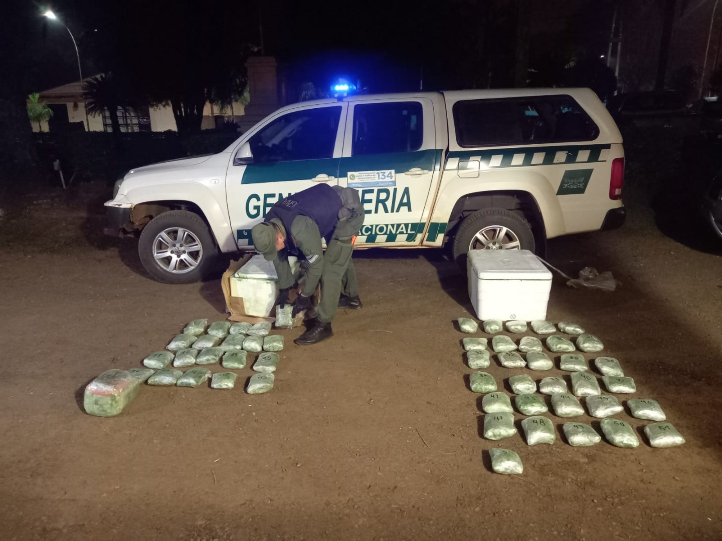 Patrulla De La Fuerza Incauta Kilos De Marihuana En Conservadoras En