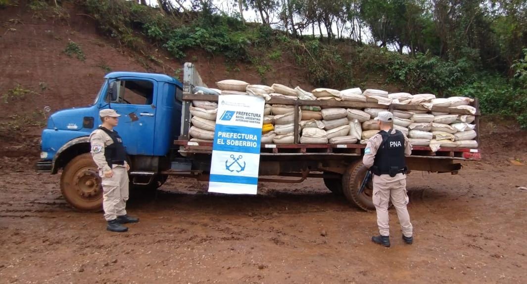 Misiones Secuestramos Cerca De Toneladas De Soja Que Iban A Ser