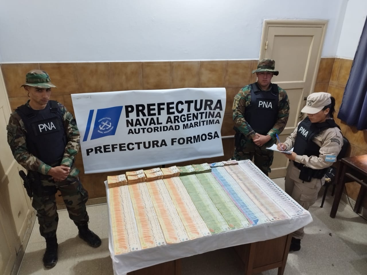 Contrabando De Dinero En Formosa Prefectura Incaut Un Cargamento De