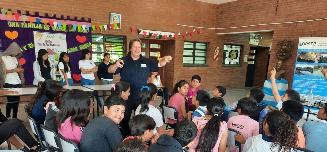 La Escuela Miguel de Cervantes Saavedra recibió al ORSEP Argentina gob ar