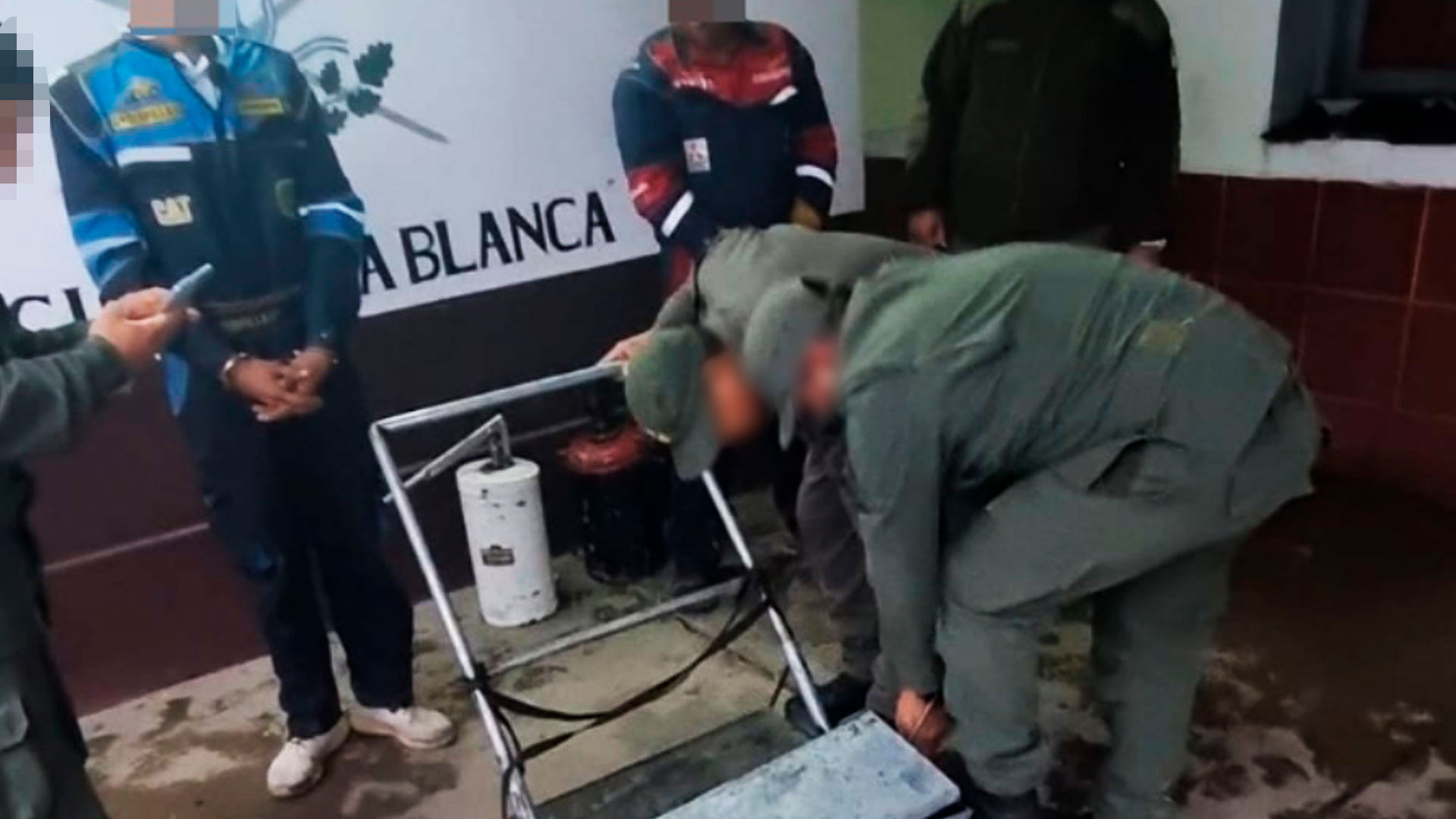 Gendarmer A Nacional Secuestr M S De Kilos De Marihuana En Un Paso