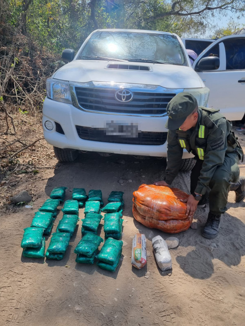 Decomisan 381 Kilos De Hojas De Coca En Dos Procedimientos Fm Radio