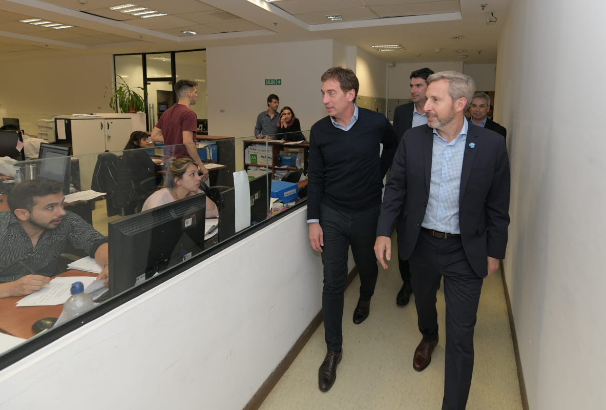 El Ministro Frigerio Recorri El Centro De Monitoreo Donde Funciona El