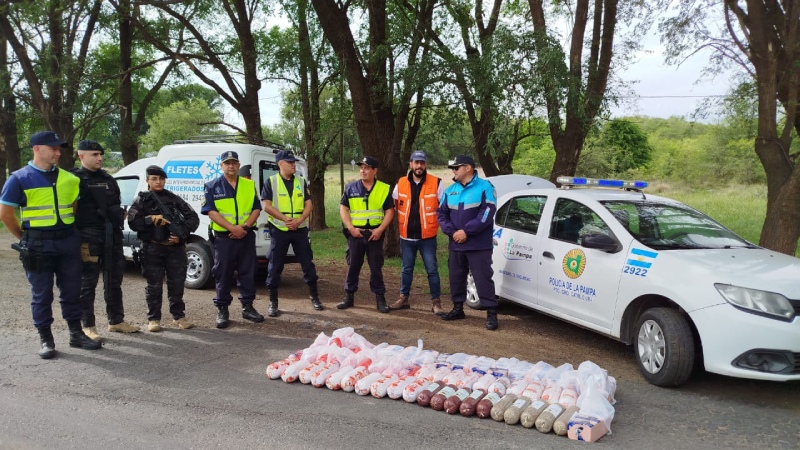 Creció un 170% el control en ruta a transportes de animales vivos y alimentos