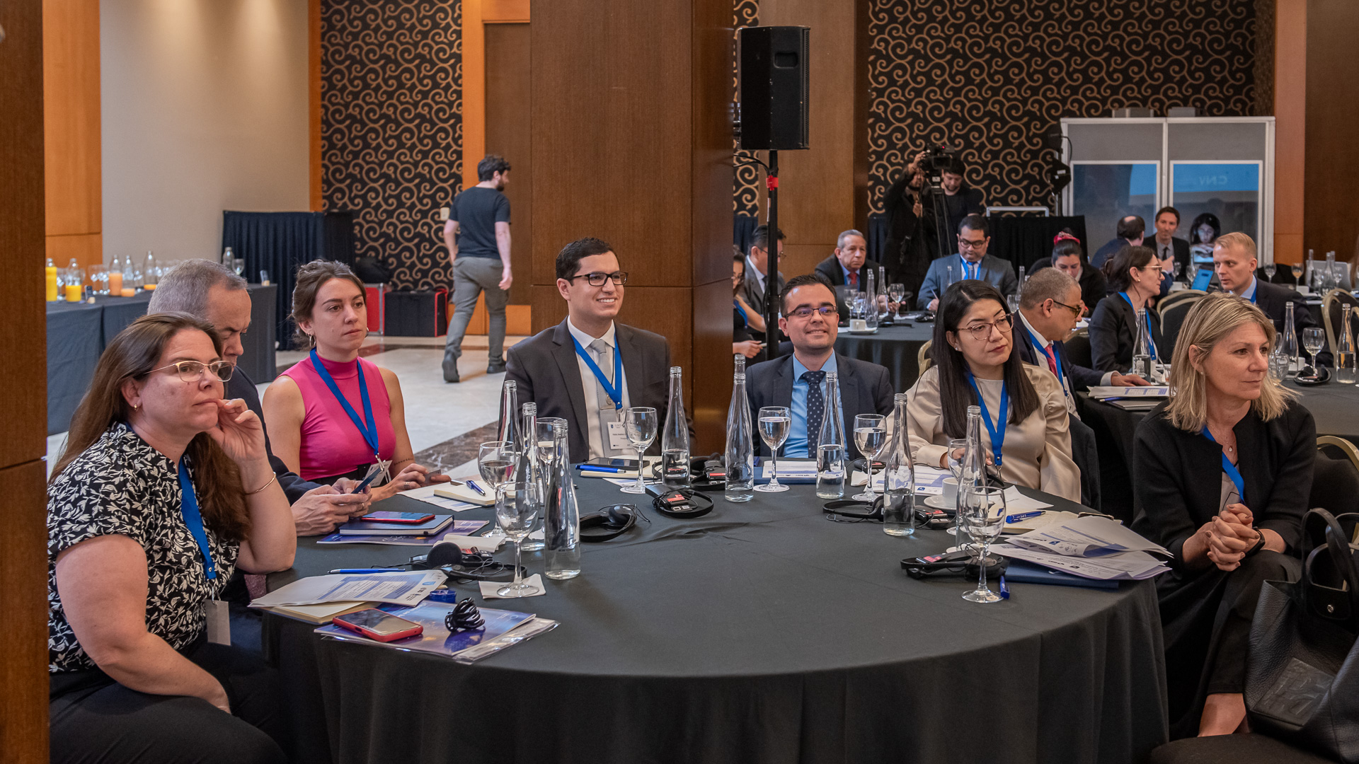 Delegaciones de los países miembros de la región asistieron a la conferencia.