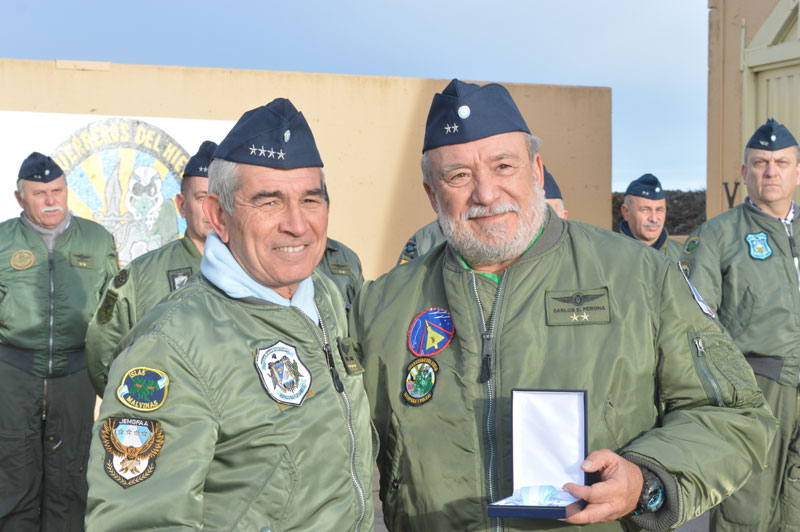 Condecoraciones a veteranos de Guerra de Malvinas