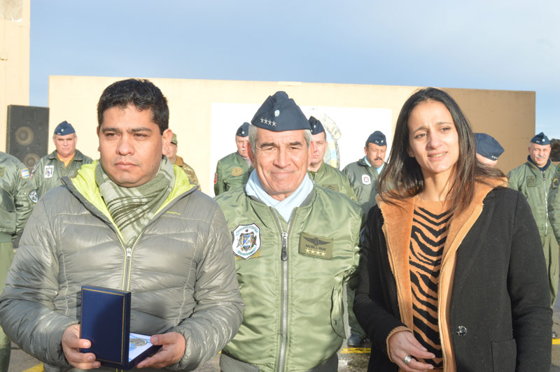 Condecoraciones a veteranos de Guerra de Malvinas