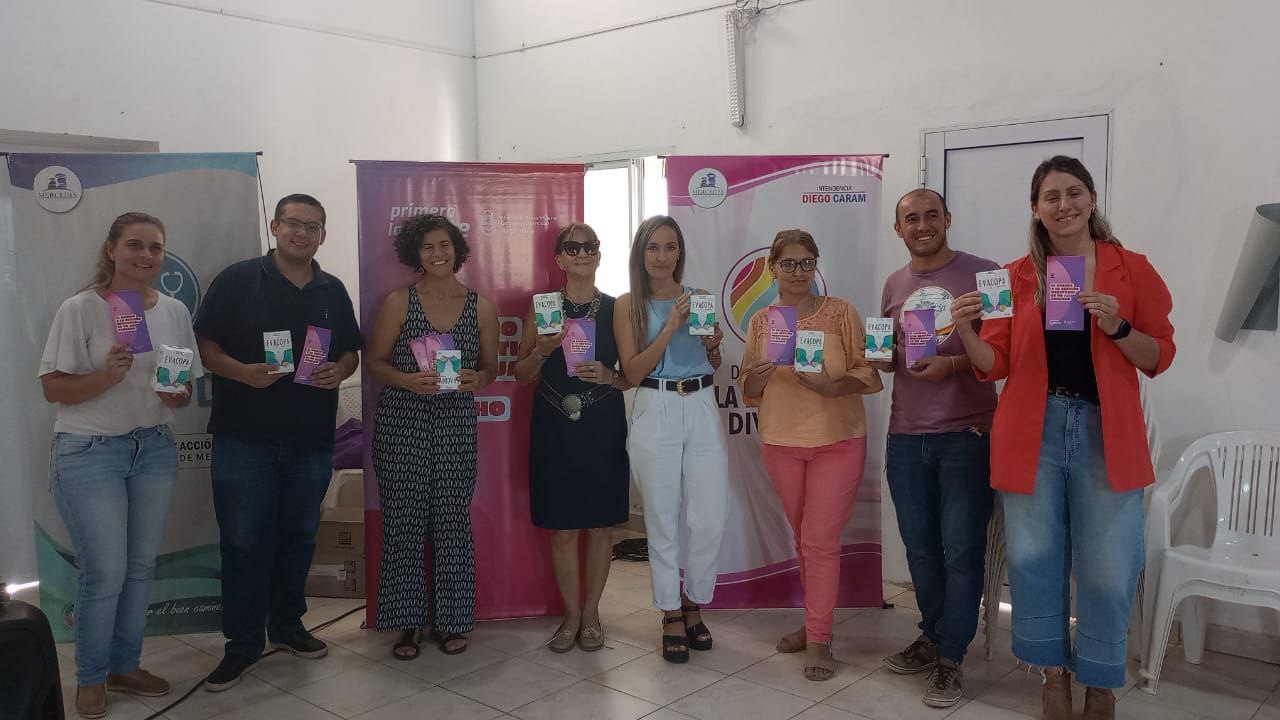 Esi Comunitaria Se Entregaron Más De 1300 Copas Menstruales En Municipios De Corrientes Y 