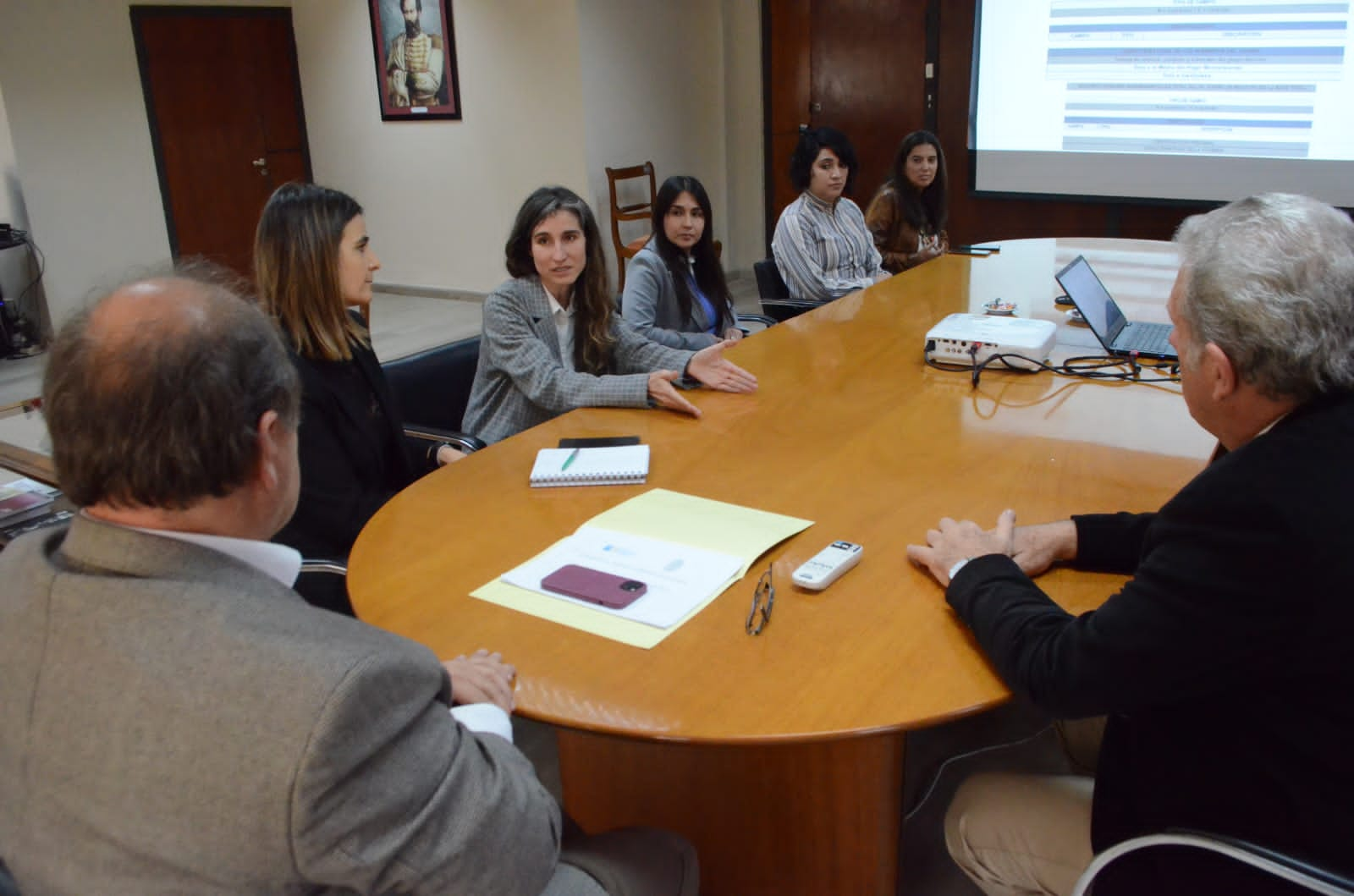 Economía Se Reunió Con Funcionarios De Salta Para Trabajar Sobre El ...