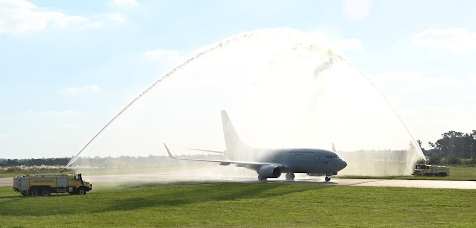 Bautismo del Boeing 737 700 incorporado a la Fuerza Aérea