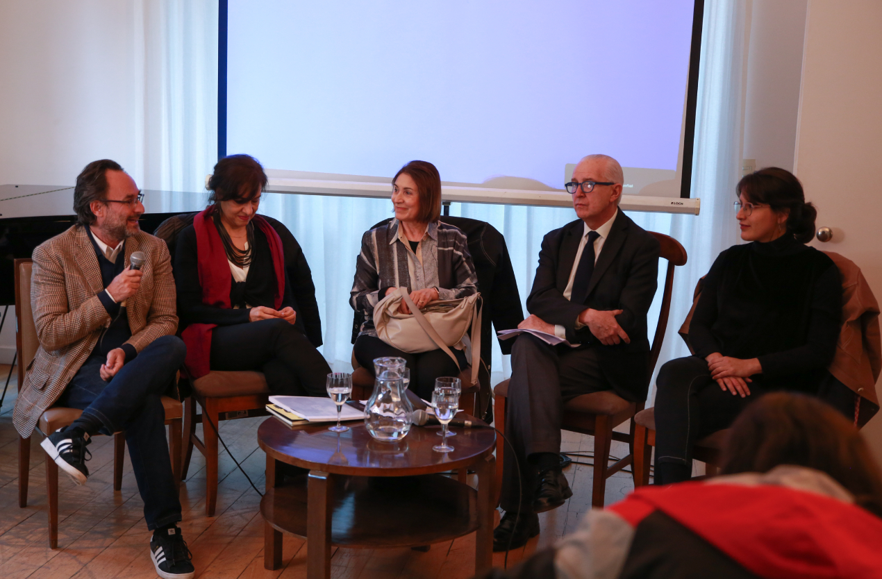 Tulio Andreussi, Andrea Giunta, Matilde Marín, Sergio Baur y Ana Inciarte.