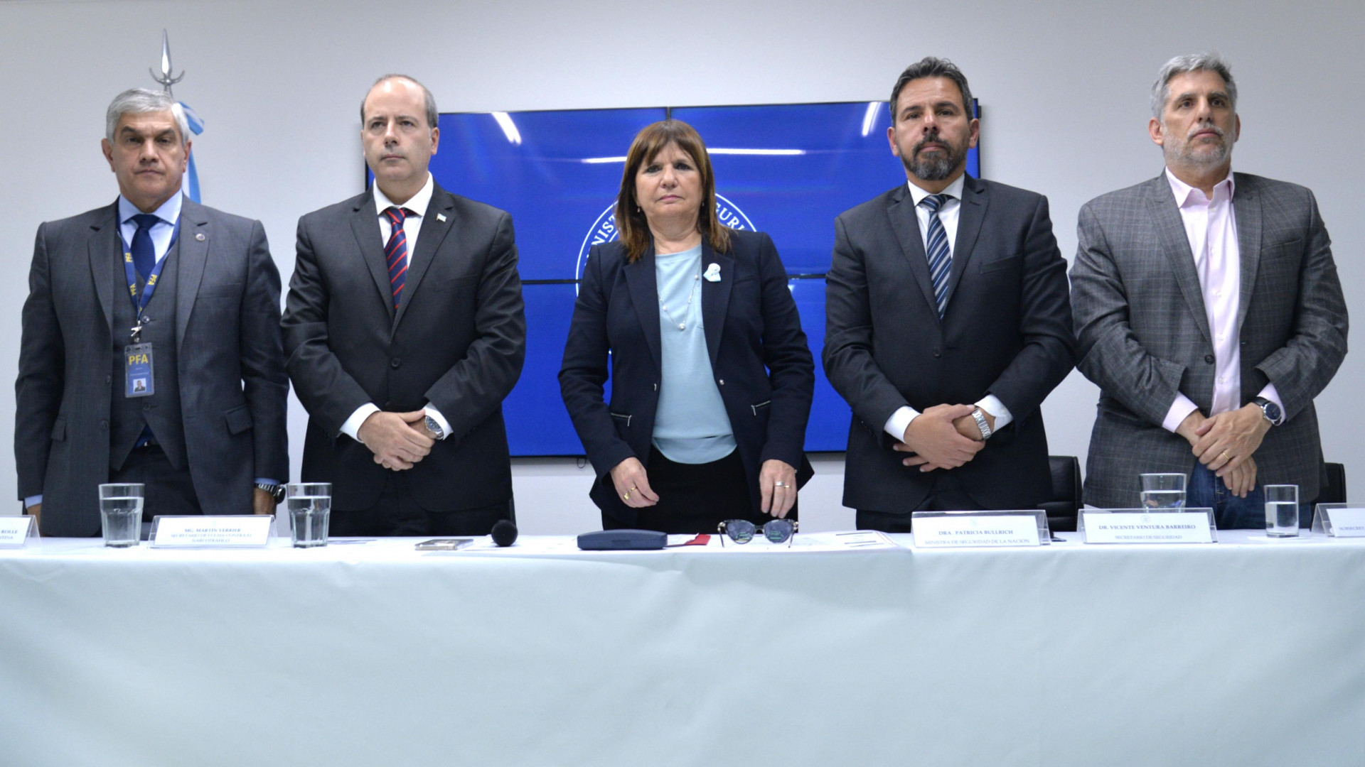 Conferencia de prensa en el Ministerio de Seguridad de la Nación