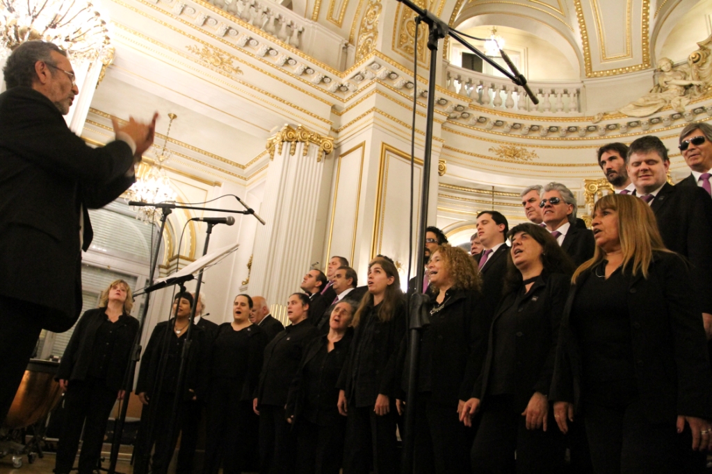 Coro Polifónico Nacional de Ciegos Carlos Roberto Larrimbe