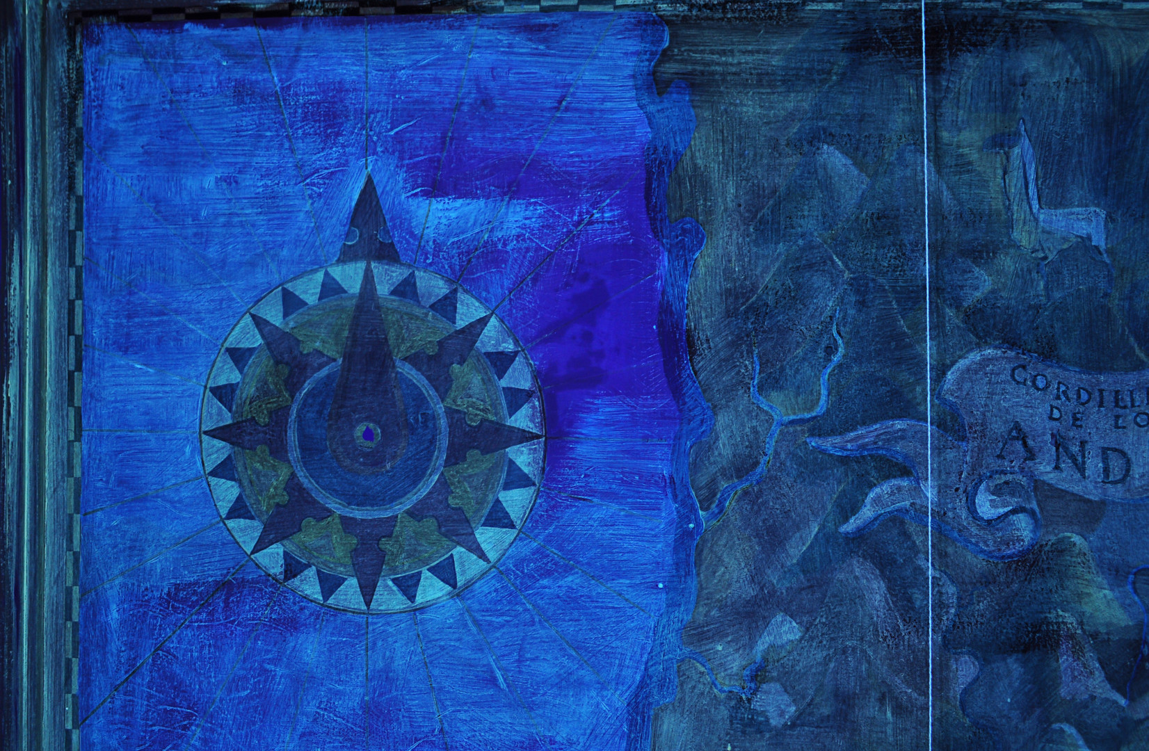 Detalle de la obra con radiación UV