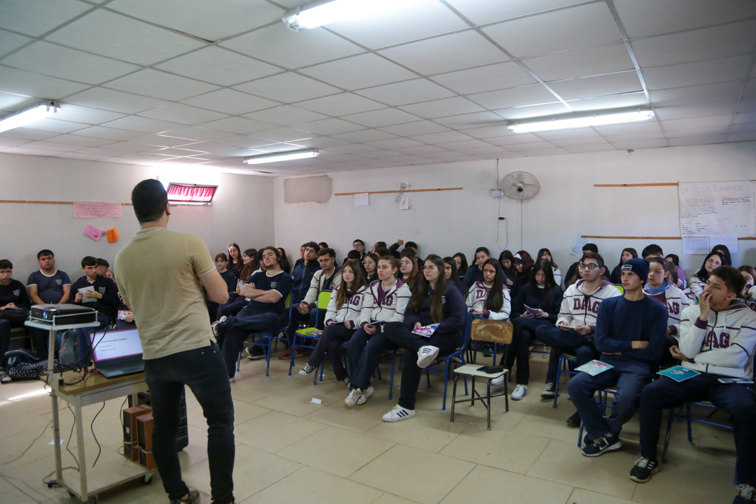 Jóvenes en taller de empleabilidad