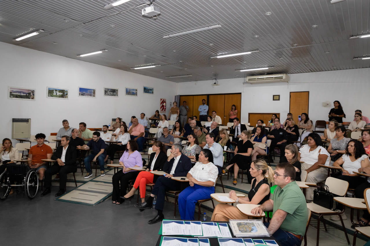 Entrega de distinciones del Sistema Argentino de Calidad Turística en Neuquén