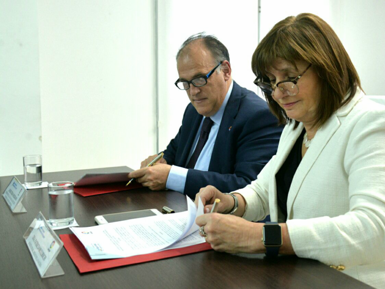 Firma del convenio