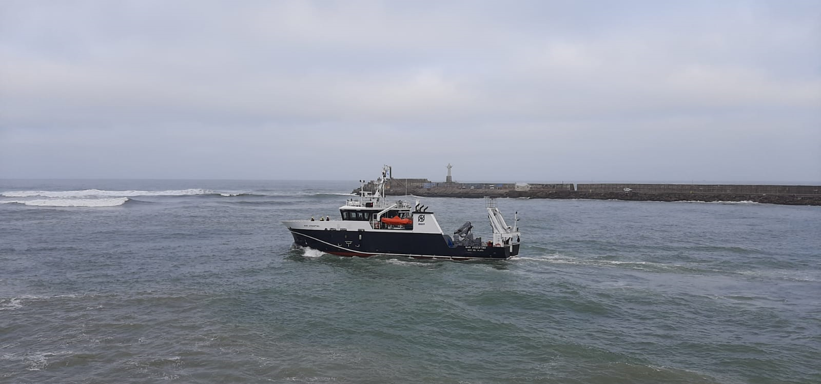 Mar Argentino Escollera Octubre 2024 