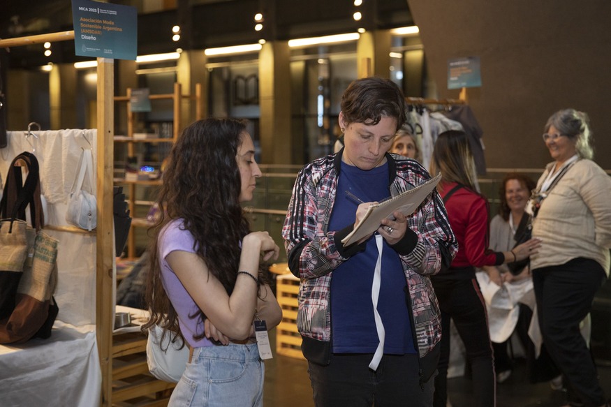 Feria MICA 2025