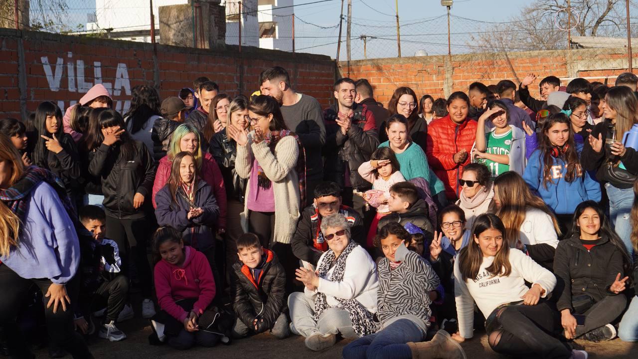 Simulacro de voto joven en Berisso