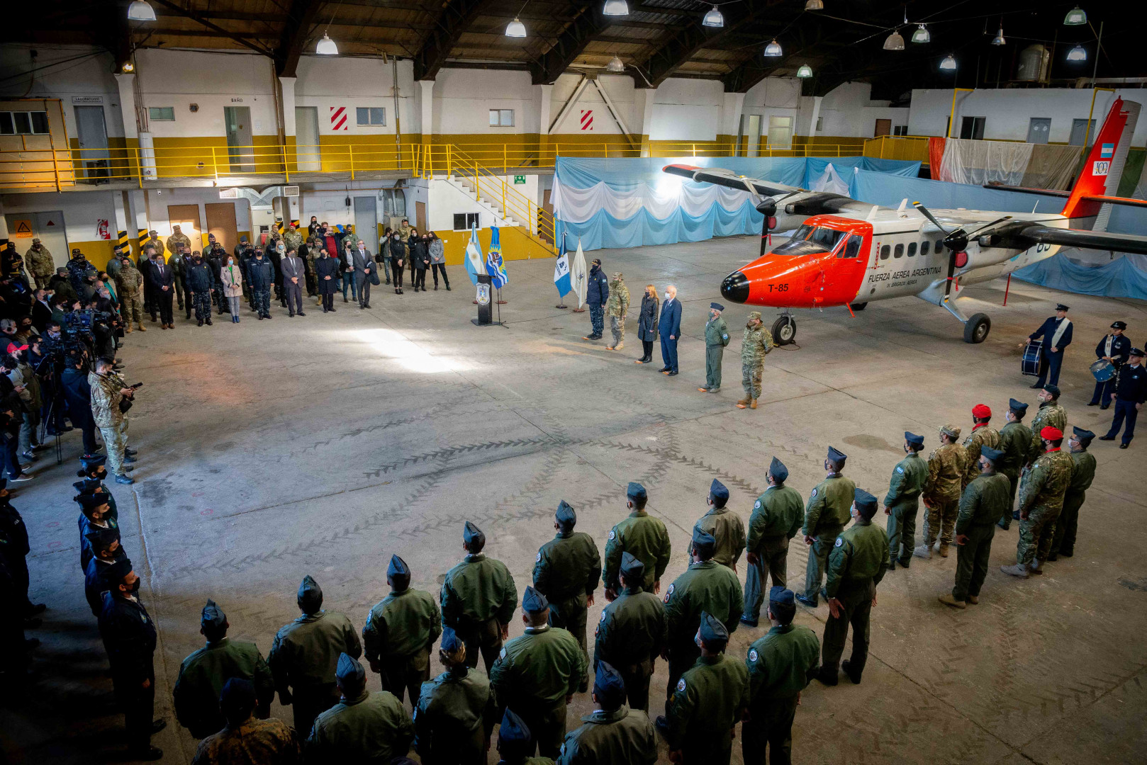 Jorge Taiana Y Alicia Kirchner Encabezaron La Ceremonia De Inauguración Del Nuevo Puente Aéreo