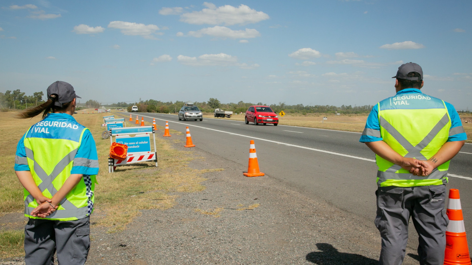 noticiaspuertosantacruz.com.ar - Imagen extraida de: https://argentina.gob.ar/noticias/se-reforzaran-los-controles-vehiculares-en-rutas-y-puntos-estrategicos-durante-las-fiestas