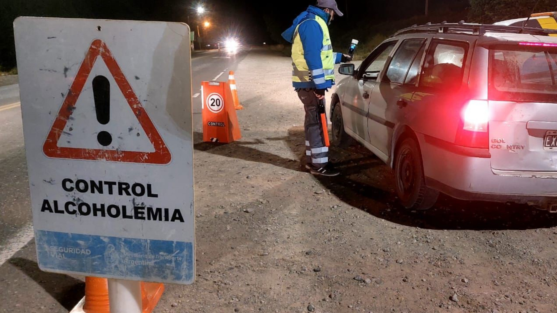 noticiaspuertosantacruz.com.ar - Imagen extraida de: https://argentina.gob.ar/noticias/193-casos-de-alcoholemia-positiva-en-controles-de-la-ansv-por-ano-nuevo