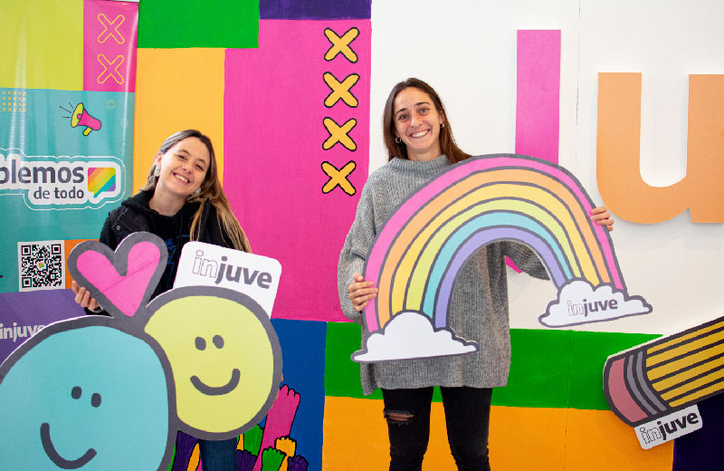 Macarena Sánchez y Paloma Torello en Tecnópolis