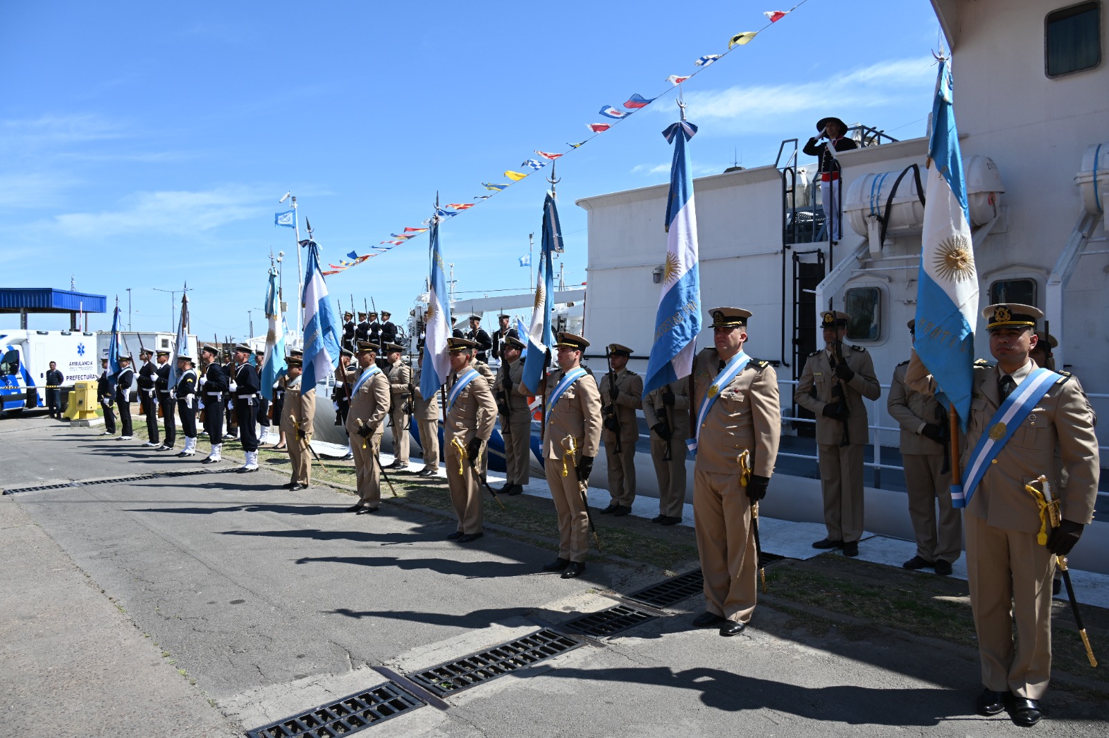 La Prefectura Conmemora El 40° Aniversario De La Incorporación De Los ...